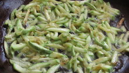 Рецепт кабачков с сухариками