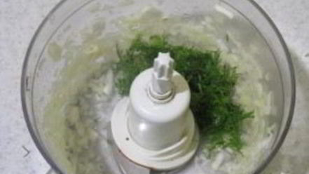 Рецепт луковых сухариков к салатам и супам