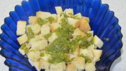 Рецепт луковых сухариков к салатам и супам