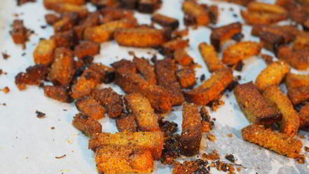 Рецепт пикантных сухариков к пиву