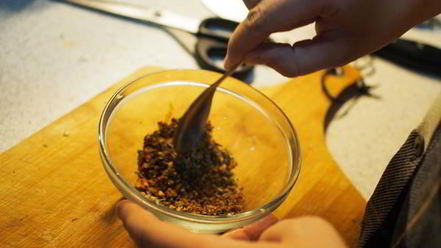 Рецепт пикантных сухариков к пиву