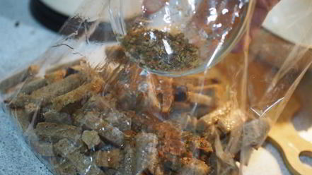 Рецепт пикантных сухариков к пиву