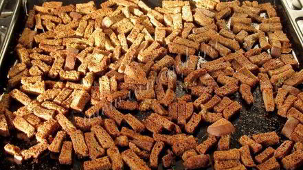 Рецепт ржаных сухариков с чесноком