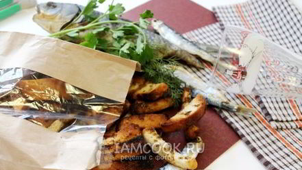 Рецепт сухариков к пиву с куркумой и пряными травами