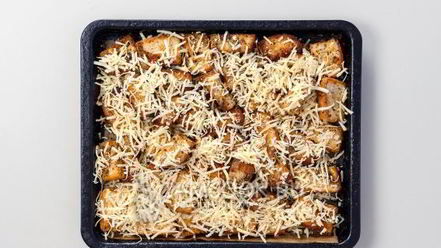 Рецепт сухариков с сыром в духовке