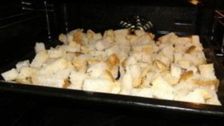 Рецепт сухариков в духовке