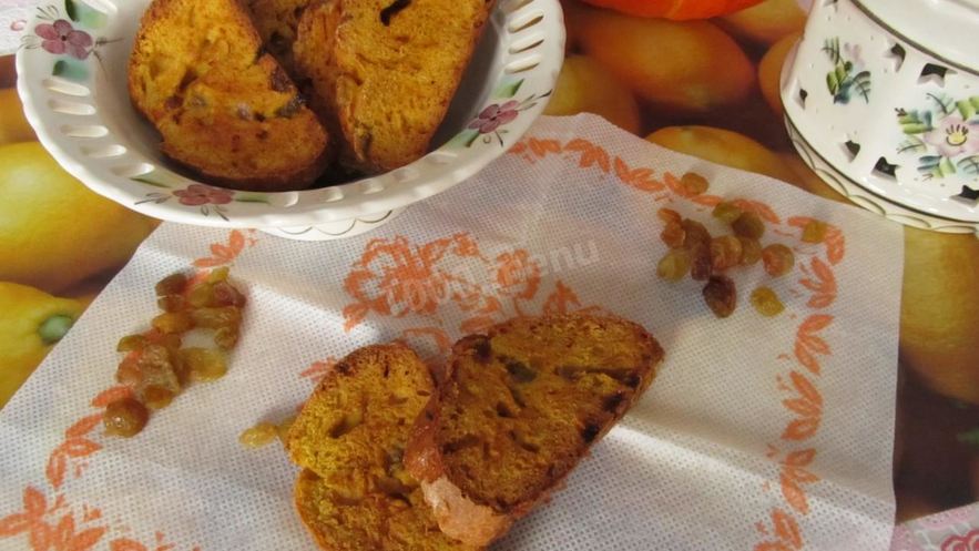 Рецепт тыквенных сухариков с изюмом