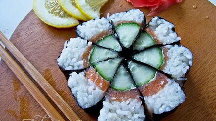 Рецепт суш-ролла огуречный цветок