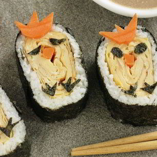 Рецепт Суш с омлетом Цыплята