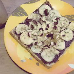 Рецепт Бананова-орехового сэндвич с нутеллой