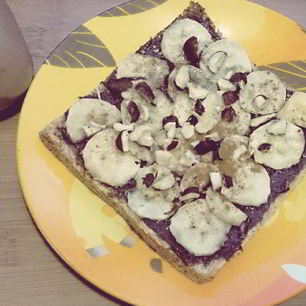 Рецепт Бананова-орехового сэндвич с нутеллой