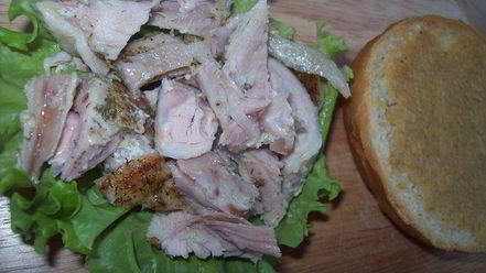 Рецепт сэндвича с курицей, горчицей и перепелиным яйцом