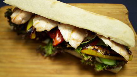 Рецепт сэндвича с курицей и овощами-гриль