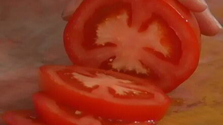 Рецепт сэндвича с цукини, помидорами и авокадо