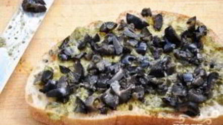 Рецепт сэндвичей с помидорами, соусом и сыром