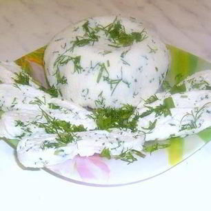 Рецепт Сыра из коровьего молока и кефира домашний