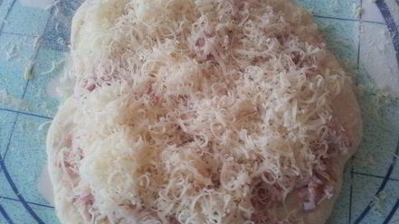 Рецепт сырных палочек с ветчиной