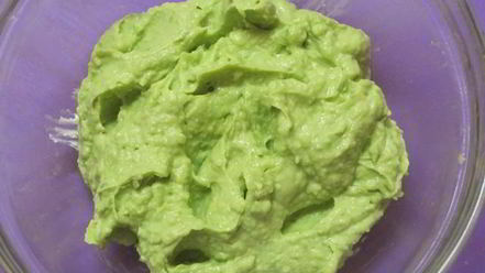 Рецепт крема из авокадо в тарталетках