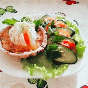 Рецепт Ржаных тарталеток с паштетом из тунца и яйцом пашот