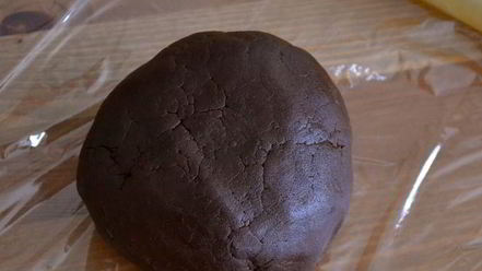 Рецепт шоколадных тарталеток с клубникой