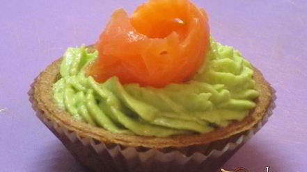 Рецепт тарталеток с кремом из авокадо и семгой