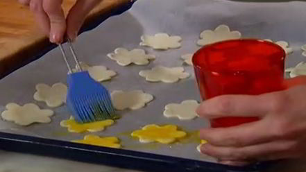 Рецепт тарталеток с креветками и соусом бешамель