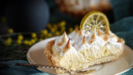 Рецепт тарталеток с лимонно-лаймовым кремом и меренгой