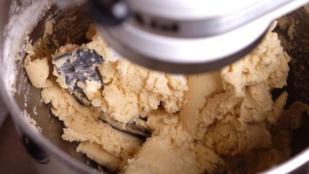 Рецепт тарталеток с лимонно-лаймовым кремом и меренгой