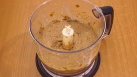 Рецепт тарталеток с печеночным муссом, перепелиными яйцами и помидорами черри