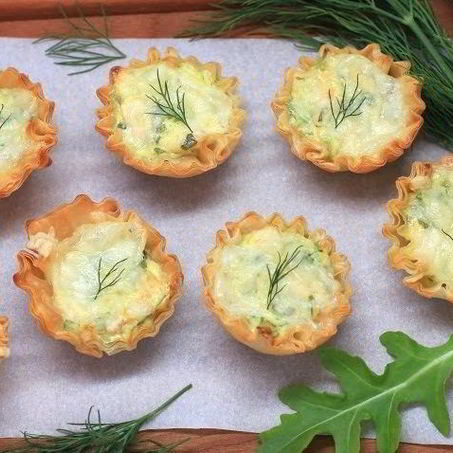 Рецепт Закуски в тарталетках с семгой