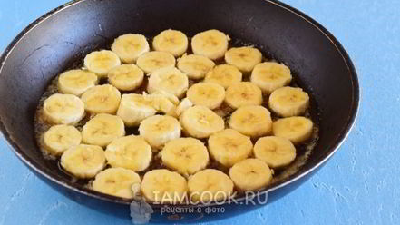 Рецепт бананового тарта-татен на слоеном тесте