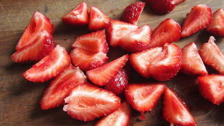 Рецепт клубничного тарта с заварным кремом