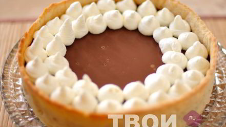 Рецепт шоколадного тарта с карамелью и соленым арахисом