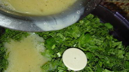 Рецепт сырно-творожного тарт с весенней зеленью