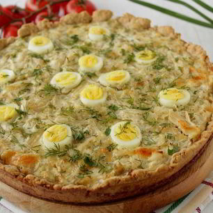 Рецепт Тарта с капустой и перепелиными яйцами