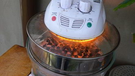 Рецепт тарта с клубникой с розмарином и ежевикой с базиликом двойное удовольствие