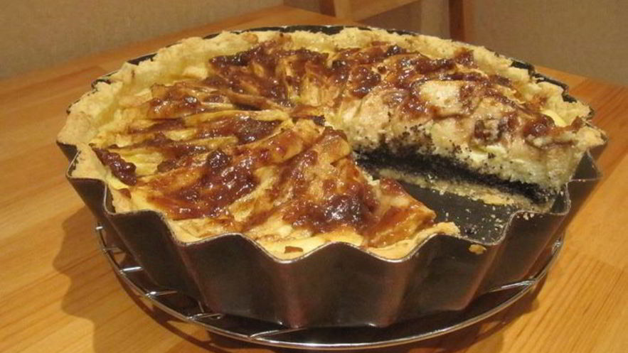 Рецепт тарта с маком, творогом и яблоками