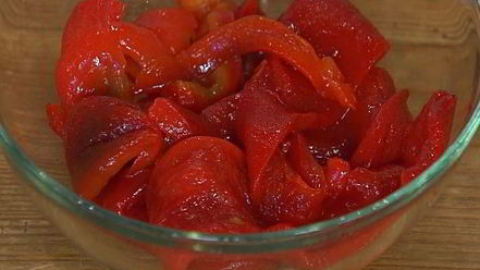 Рецепт тартина с запеченным сладким перцем и тунцом