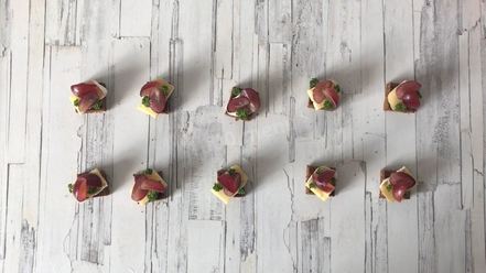 Рецепт тартинок с виноградом