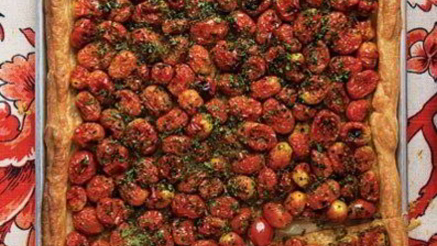 Рецепт томатного тарта с ароматными травами