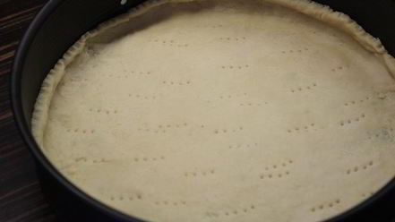 Рецепт яблочного тарта с карамельным кремом