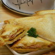 Рецепт Тоста с яичницей и беконом