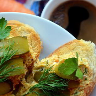 Рецепт Тостов с творожно-овощной пастой