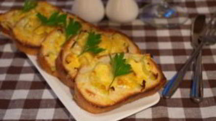 Рецепт запеченных тостов с паприкой