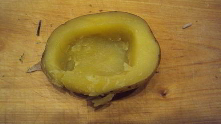 Рецепт фаршированного картофеля с глазуньей