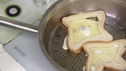 Рецепт идеальной яичницы для любимой на 8 марта