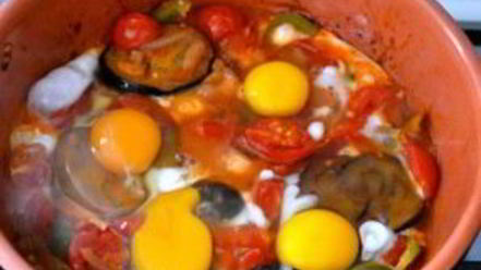 Рецепт яичницы с баклажанами