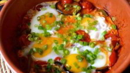 Рецепт яичницы с баклажанами