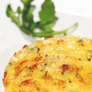 Рецепт Яичницы с беконом и сыром