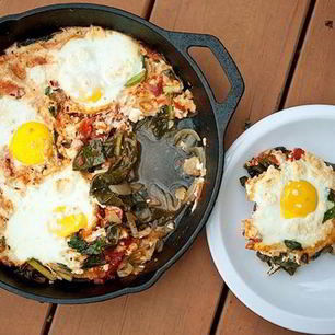 Рецепт Яичницы с капустой кале и сыром Фета